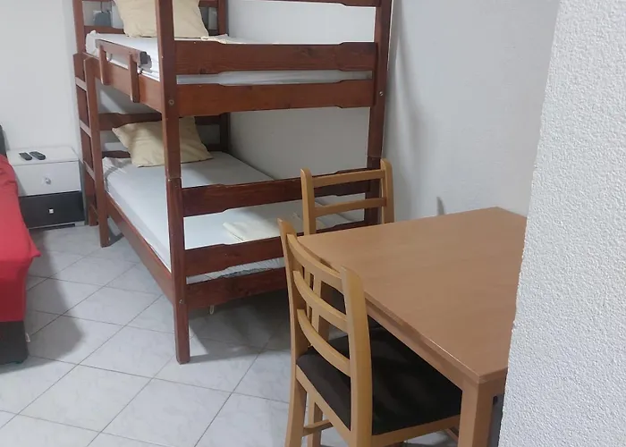 Catakovic Apartment Vir